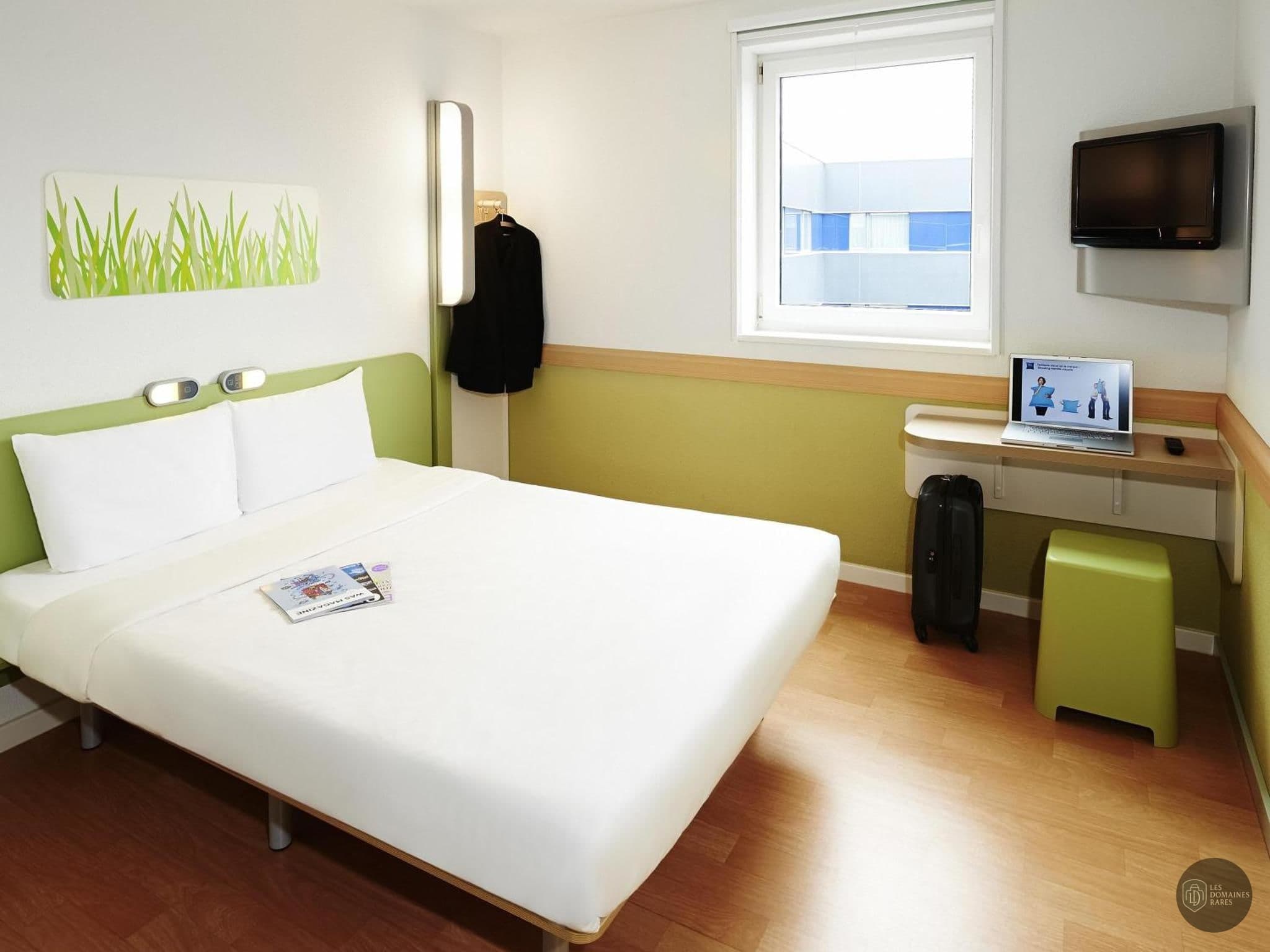 Chambre de l'hôtel Ibis Pontivy à Pontivy en Bretagne - séminaire morbihan (56)