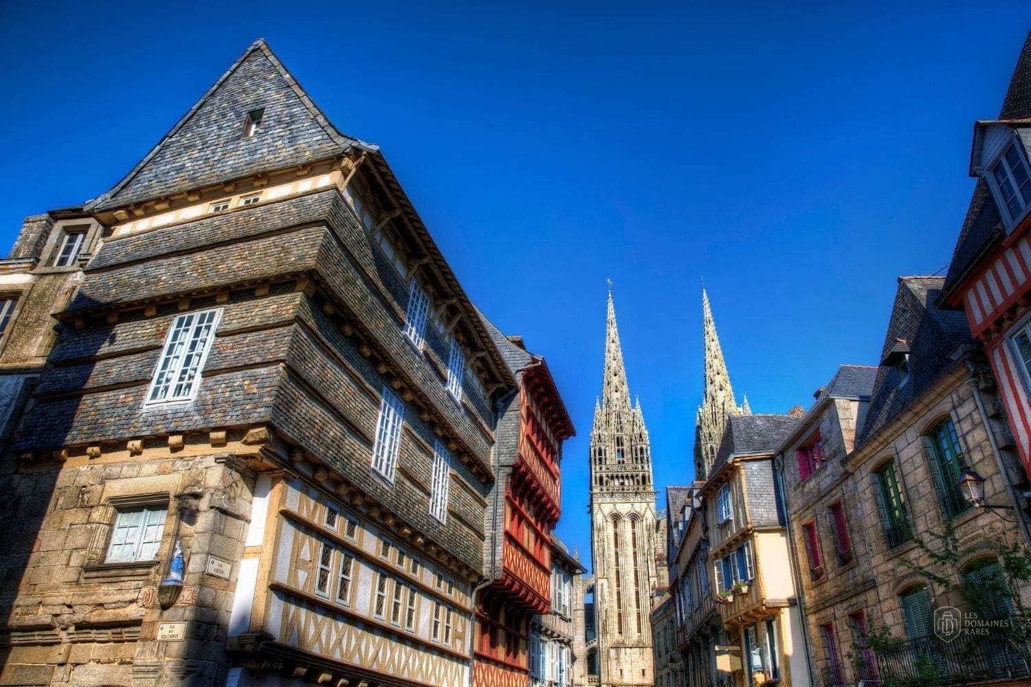 Vue extérieure de l'hôtel Ibis Quimper à Quimper en Bretagne