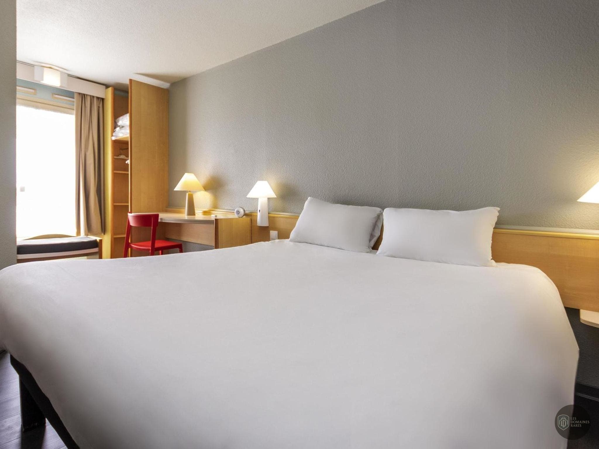 Chambre de l'hôtel Ibis Rochefort à Rochefort en Nouvelle-Aquitaine - séminaire charente-maritime (17)