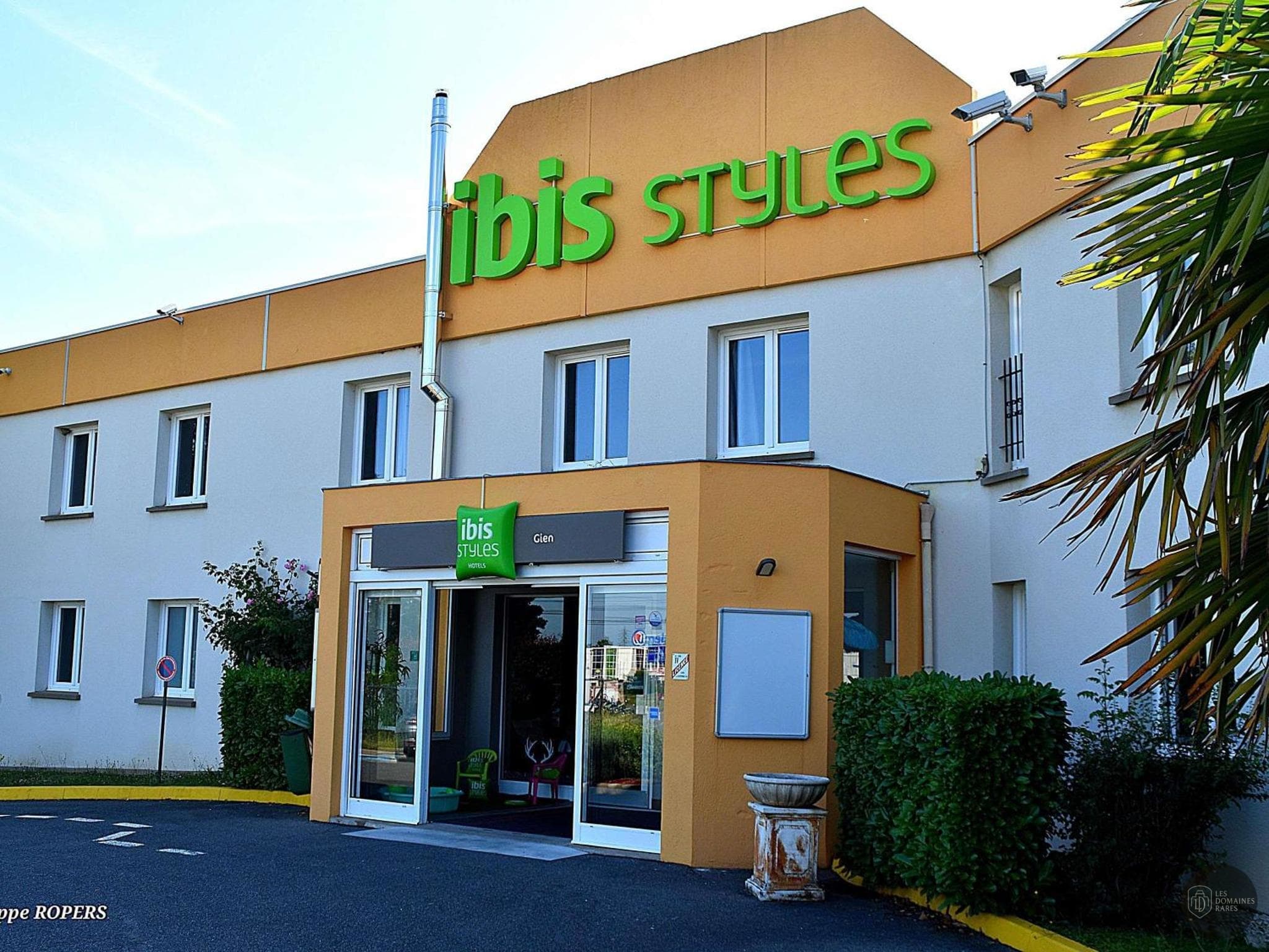 Vue extérieure de l'hôtel Ibis Styles Gien à Gien en Centre-Val de Loire