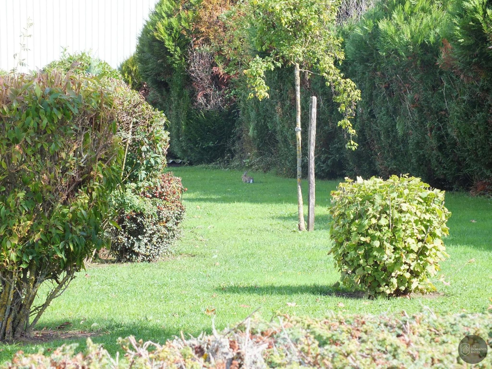 Vue extérieure de l'hôtel Ibis Styles Gien à Gien en Centre-Val de Loire