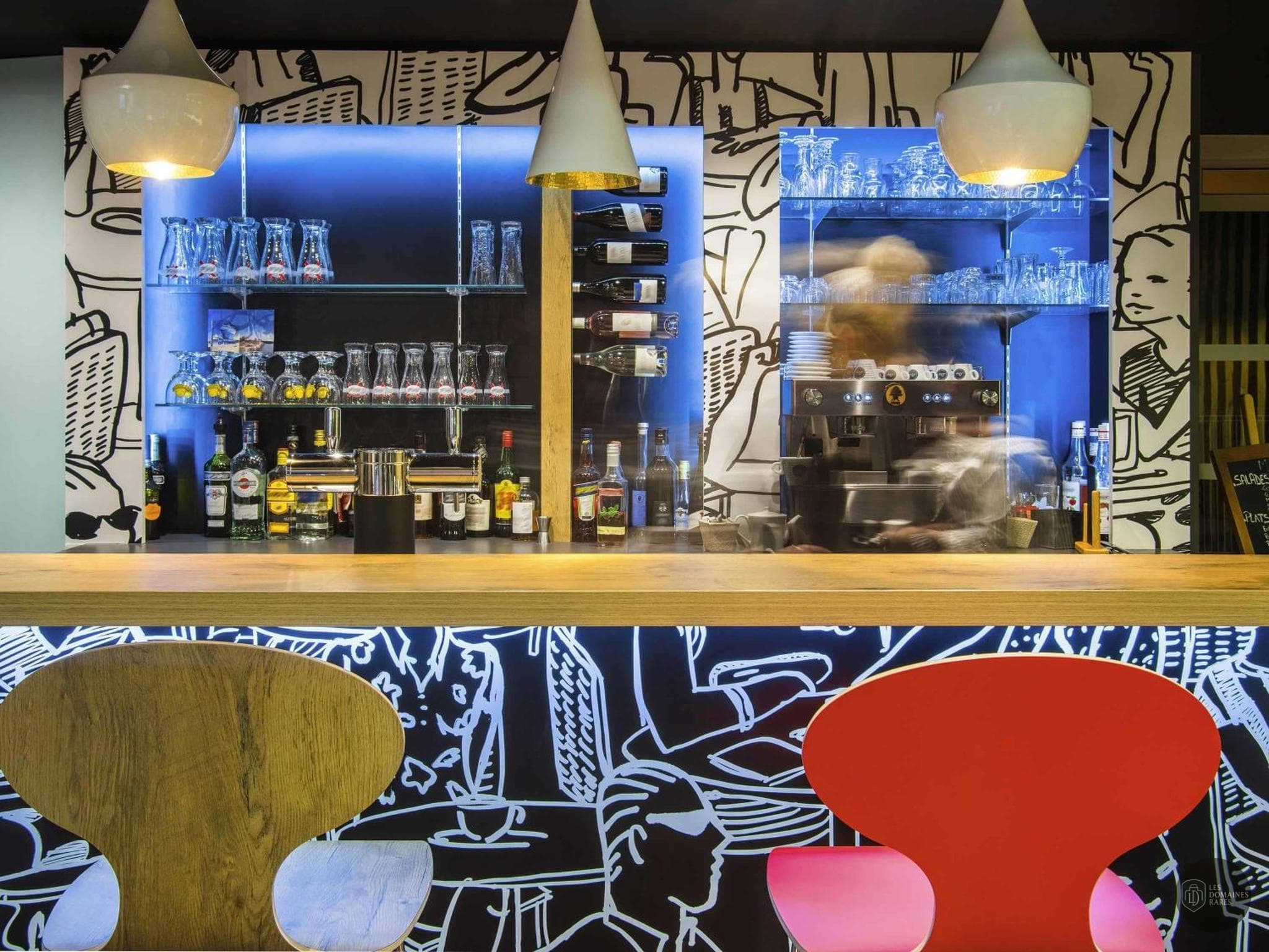 Espace intérieur de l'hôtel Ibis Tarbes Odos à Odos en Occitanie