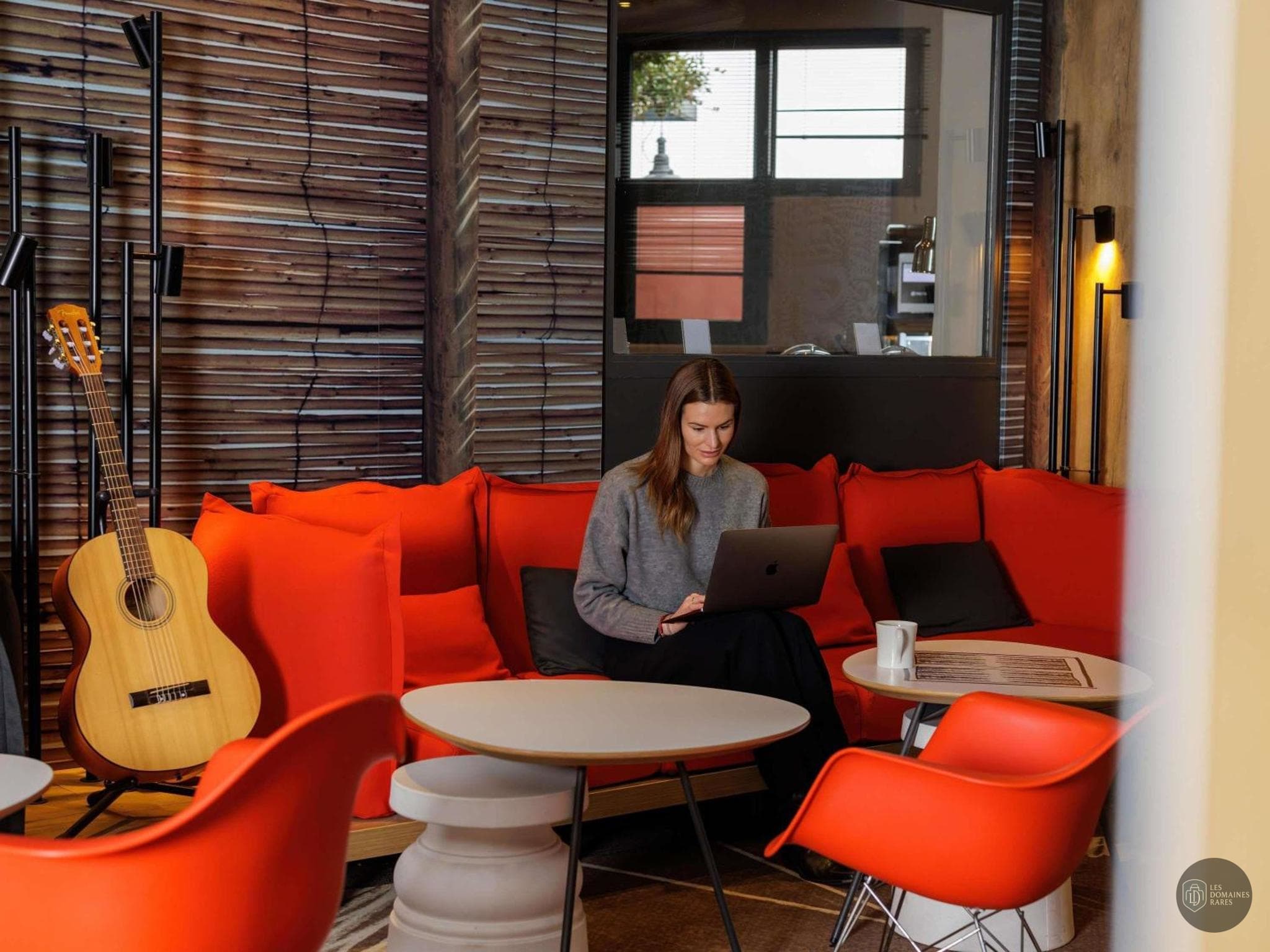 Espace intérieur de l'hôtel Ibis Valence Sud à Valence en Auvergne-Rhône-Alpes