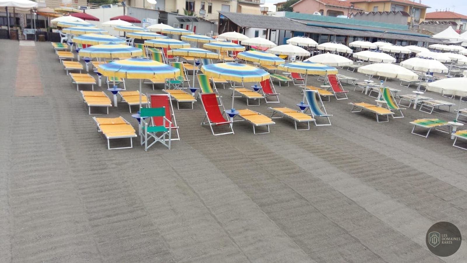 Vue extérieure de l'hôtel Il Ristorante à Mérignac en Nouvelle-Aquitaine
