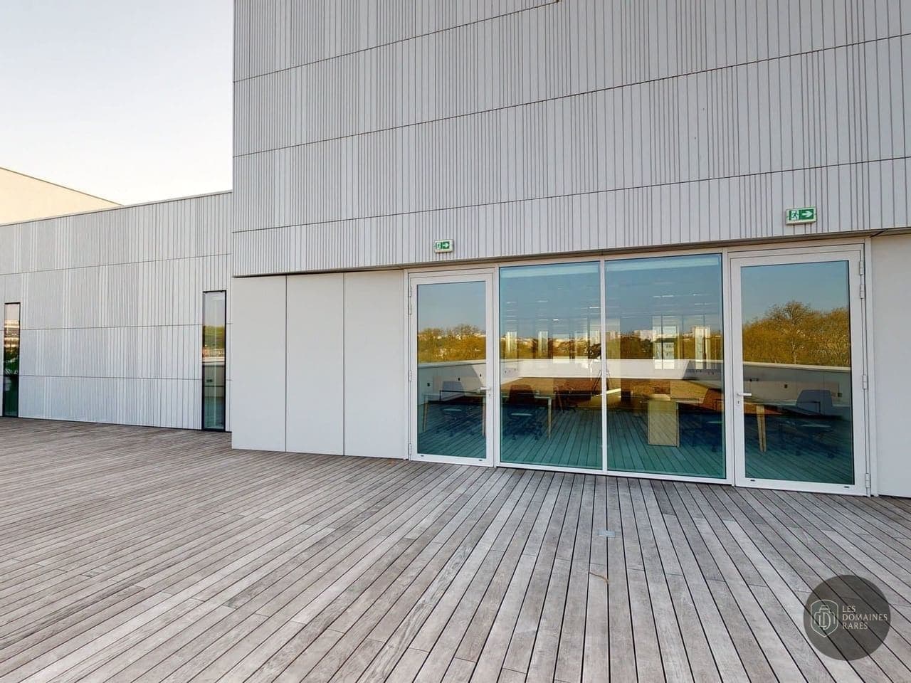 Vue extérieure du lieu Imagin'Office Lyon à Villeurbanne en Auvergne-Rhône-Alpes