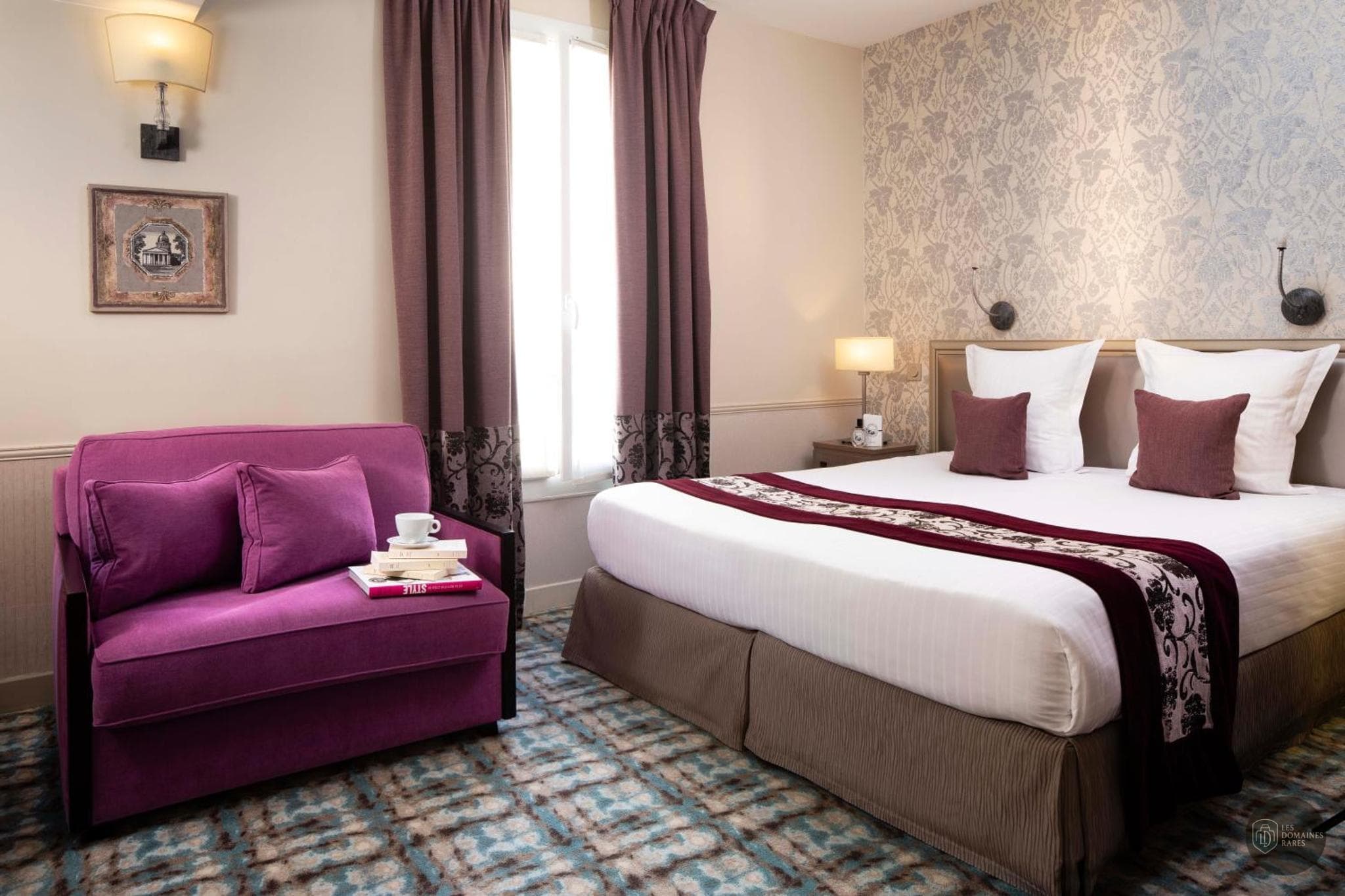 Chambre de l'hôtel Imagin'Office Monceau à Paris en Île-de-France