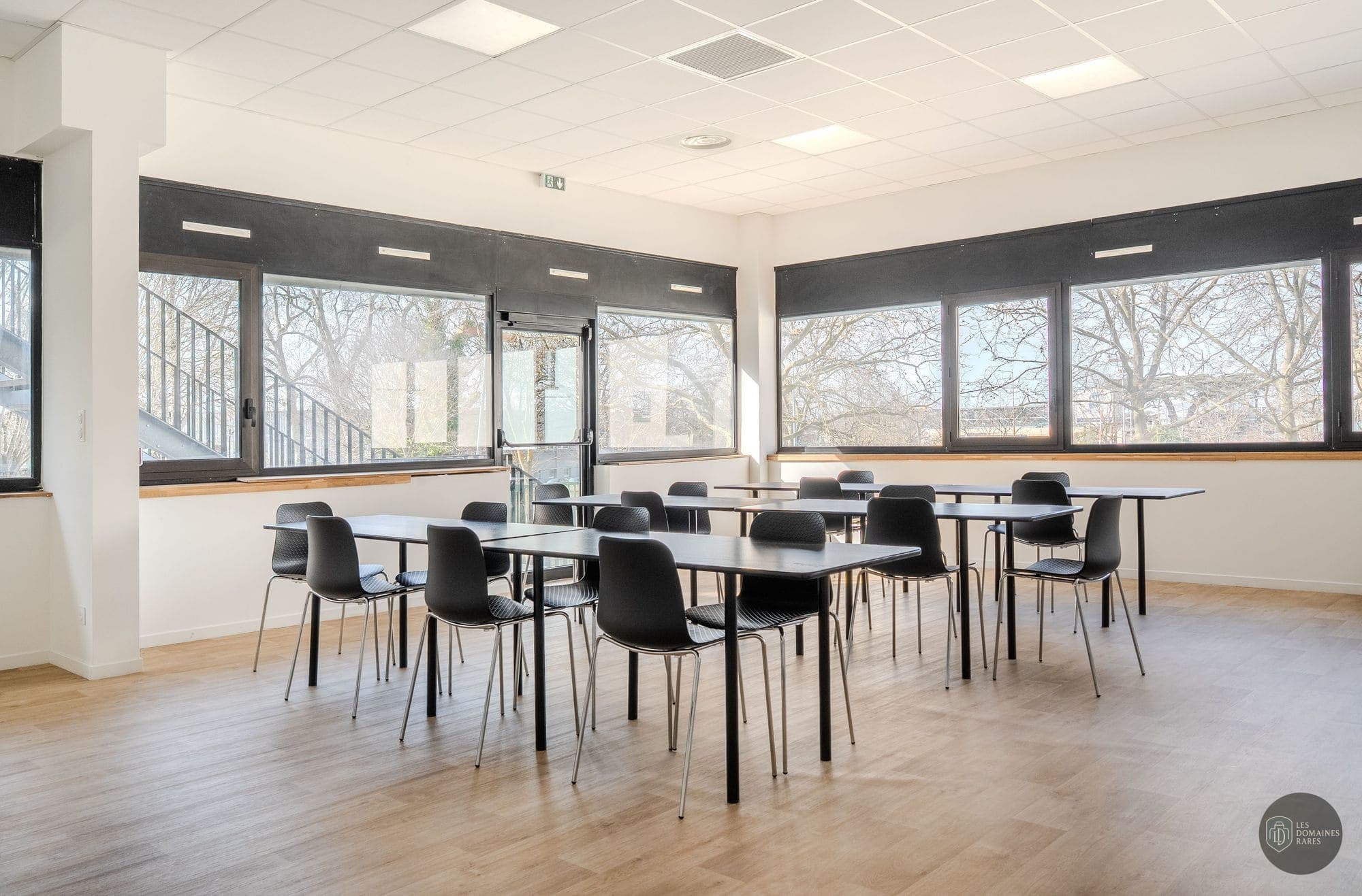 Salle de réunion 3 de l'auberge Interference en Occitanie