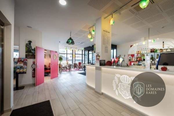 Espace intérieur de l'hôtel K Hôtel à Strasbourg en Grand Est