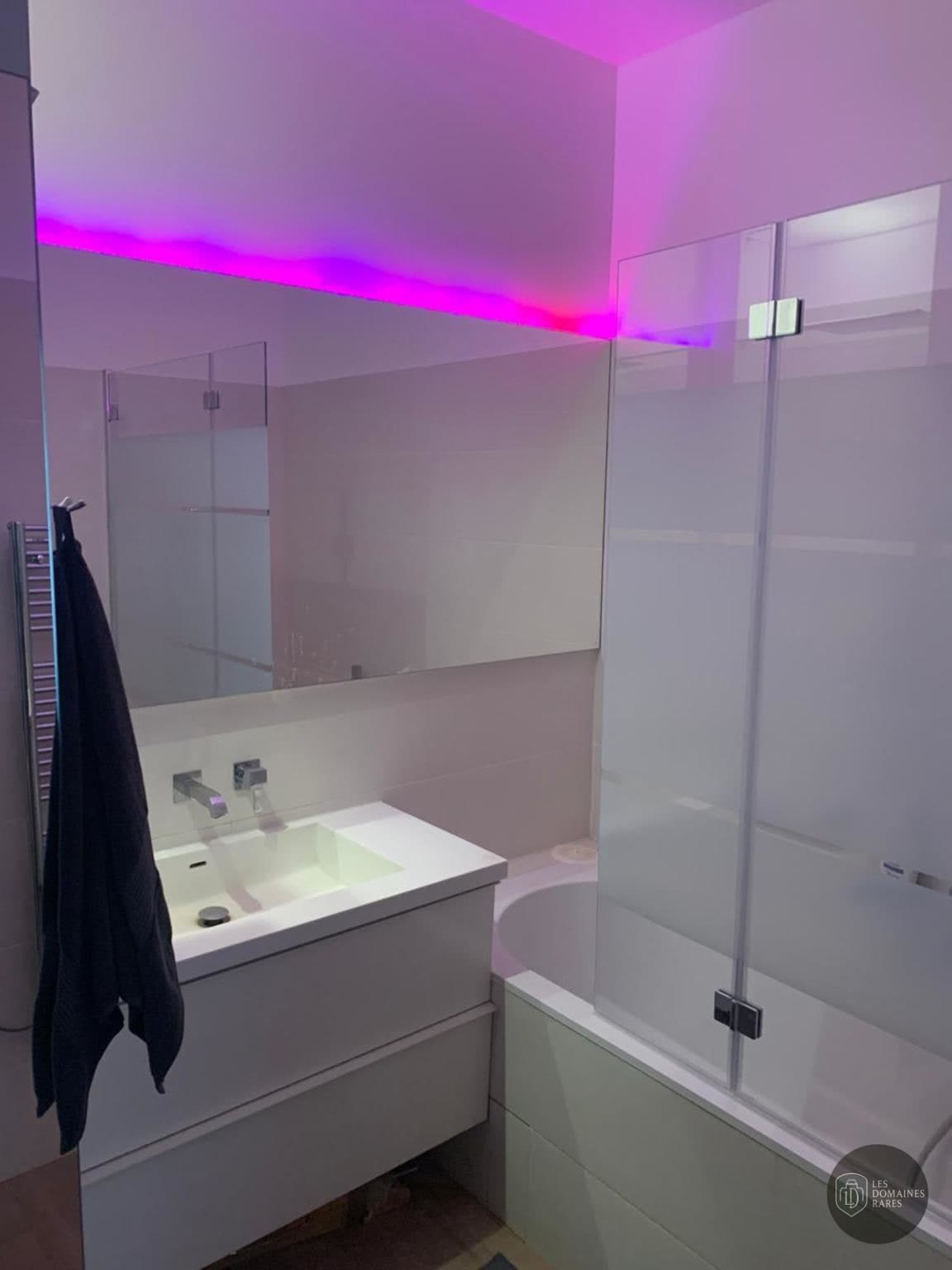 Chambre de l'espace de coworking Kandbaz Saint-Lazare à Paris en Île-de-France