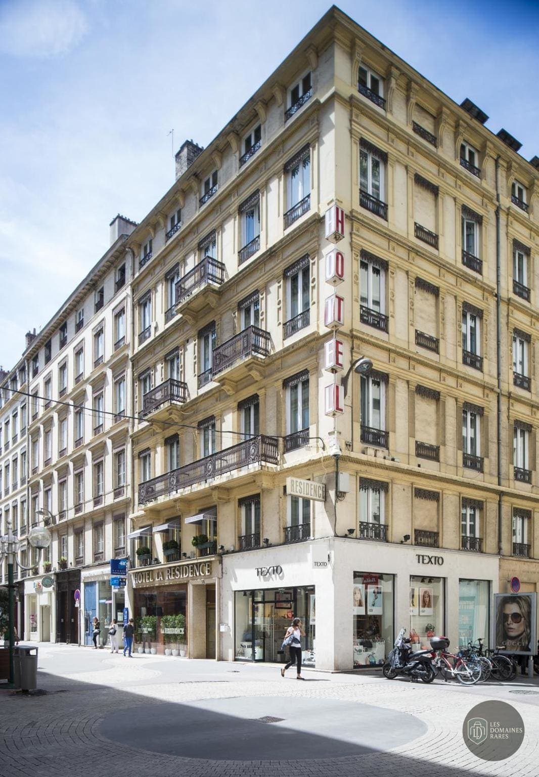 Vue de la villa Keeze La Résidence à Paris en Île-de-France