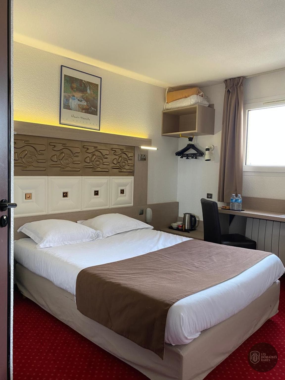 Chambre du lieu Kimotel à Epône en Île-de-France - séminaire carrières-sur-seine