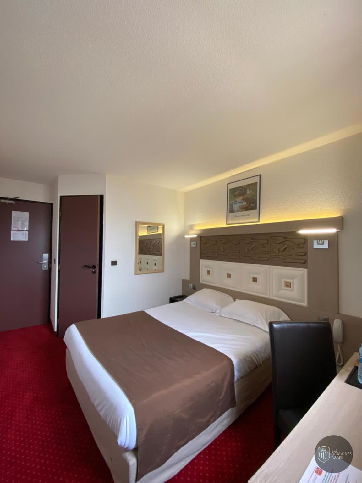 Chambre du lieu Kimotel à Epône en Île-de-France