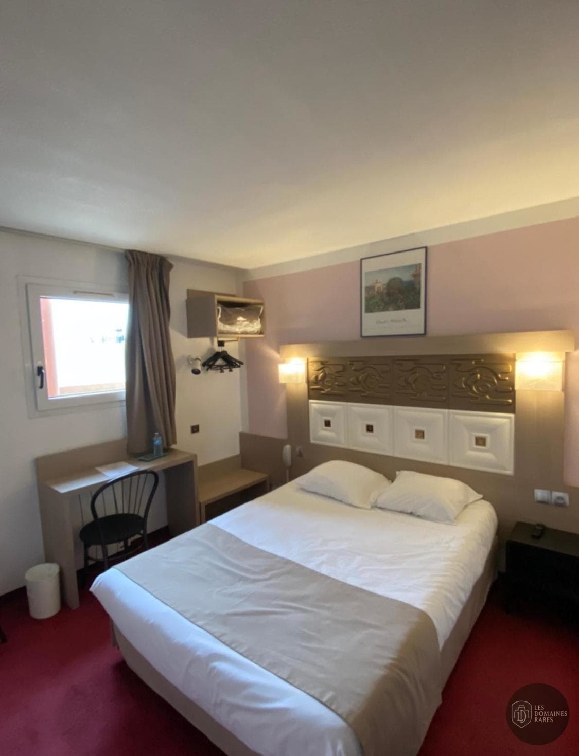 Chambre du lieu Kimotel à Epône en Île-de-France
