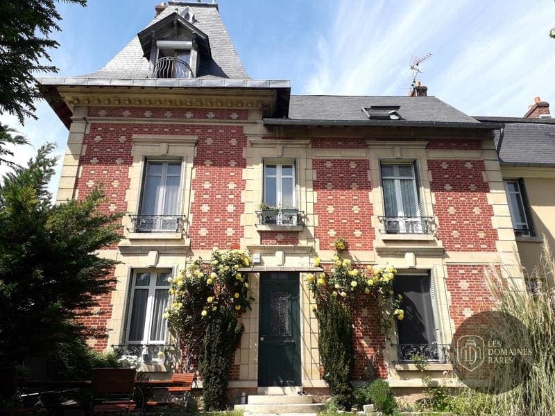 Façade d'une maison bourgeoise