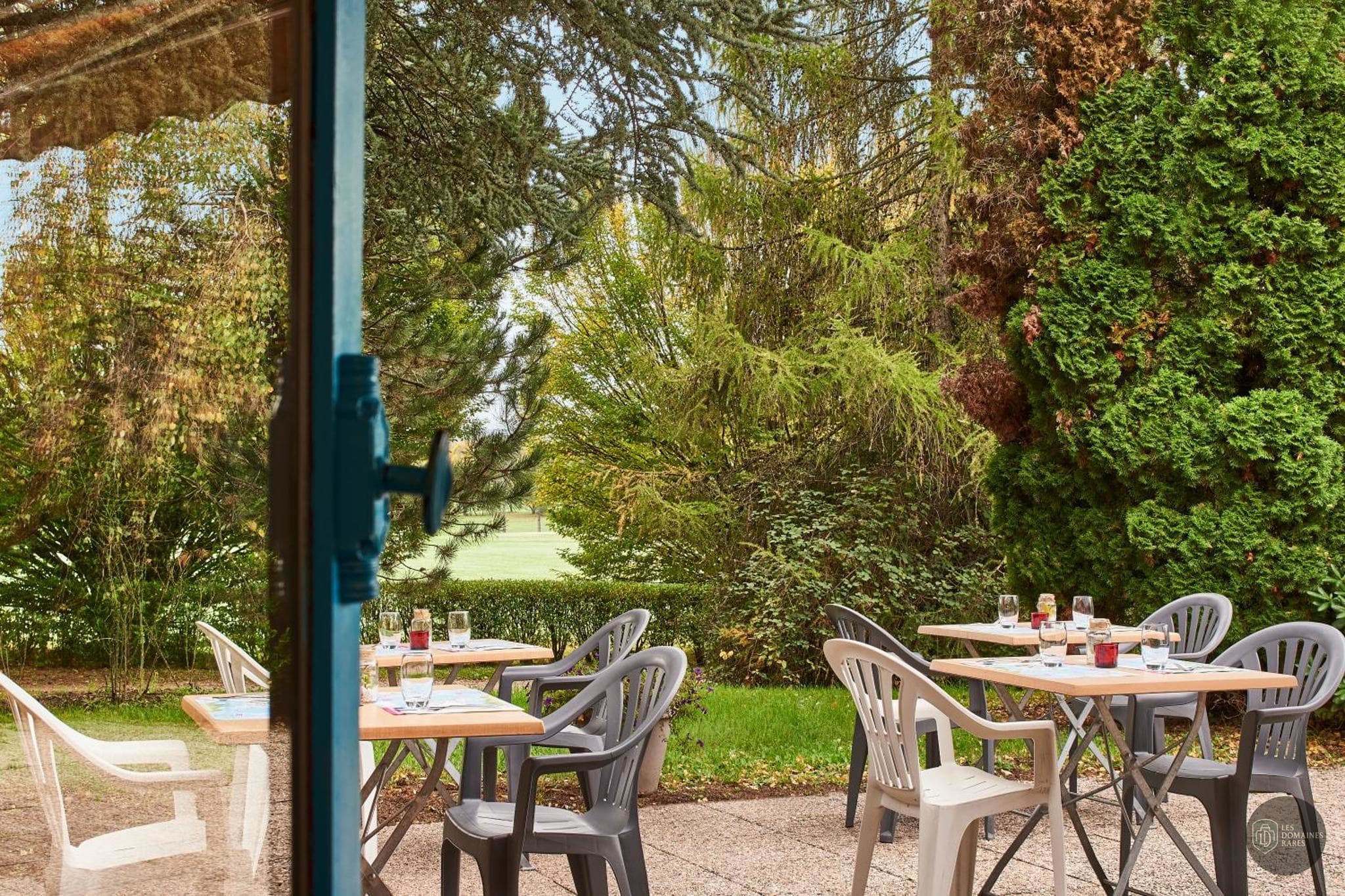 Vue extérieure de l'hôtel Kyriad Direct Epinal à Epinal en Grand Est