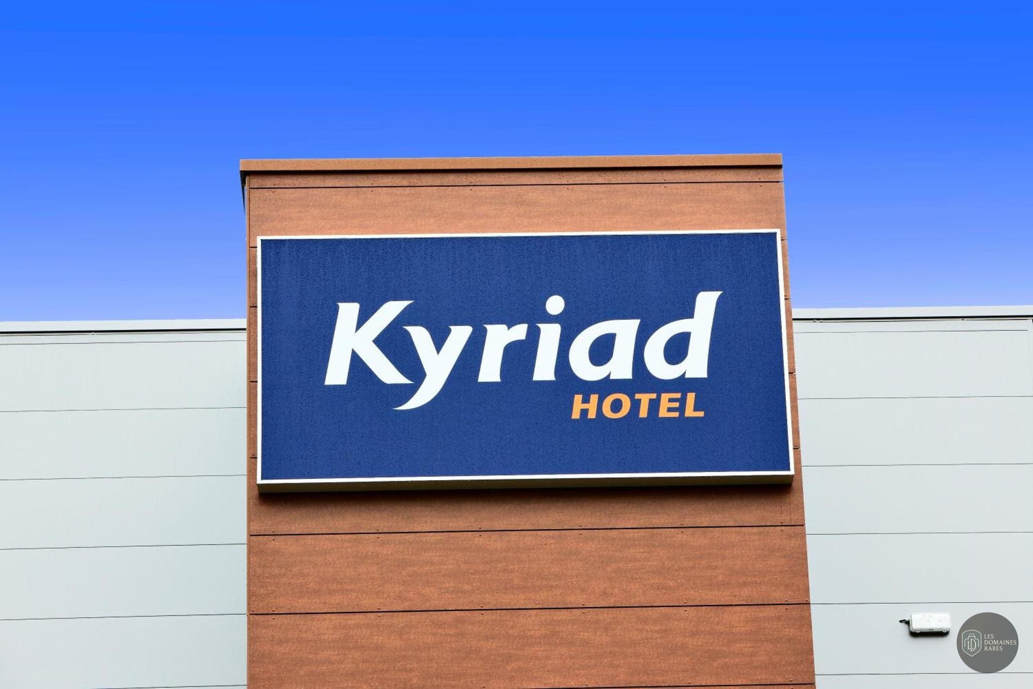 Vue de l'hôtel Kyriad Le Mans Est à Le en Pays de la Loire