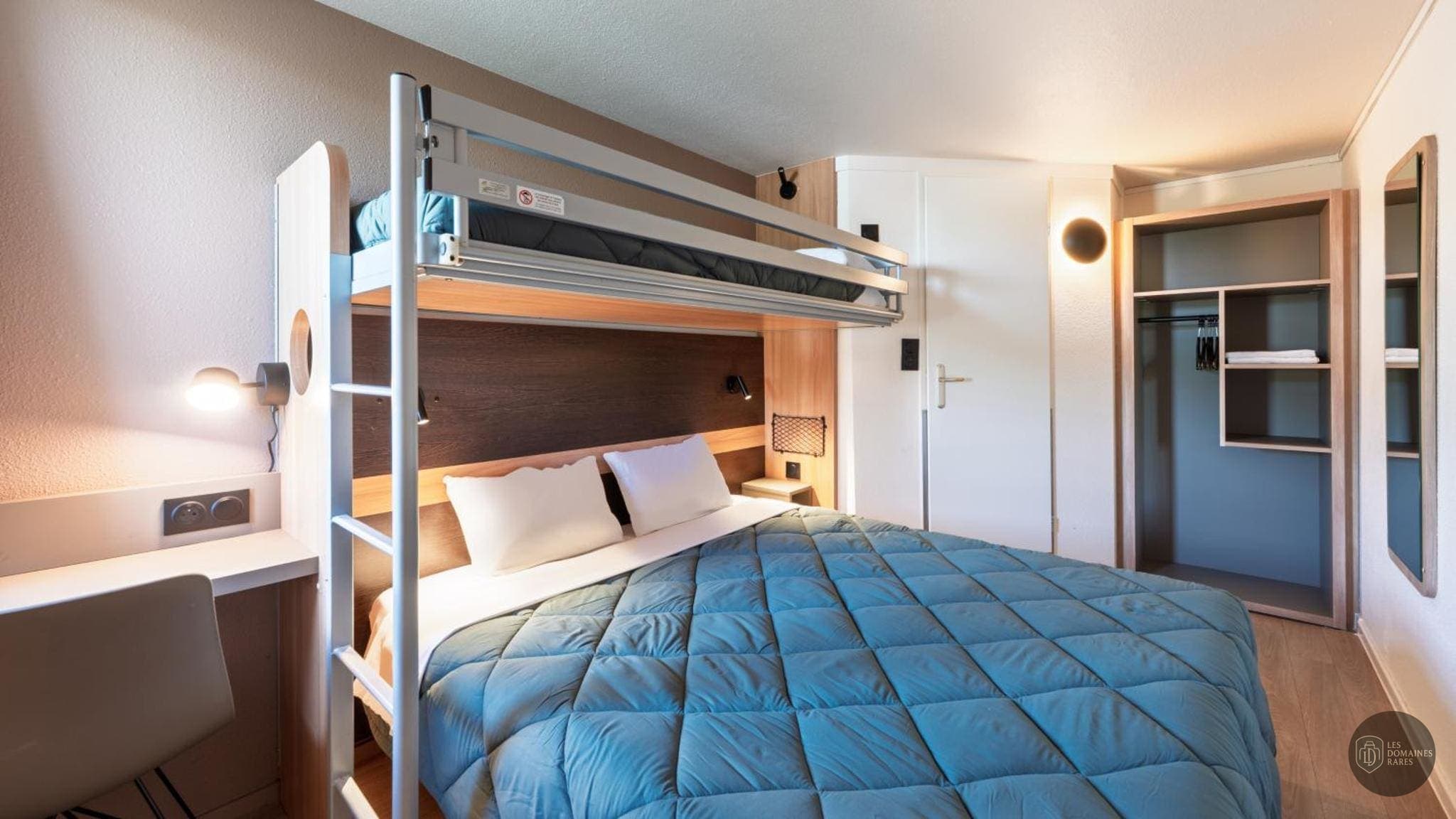 Chambre de l'hôtel Kyriad Lille Nord Roncq à Roncq en Hauts-de-France
