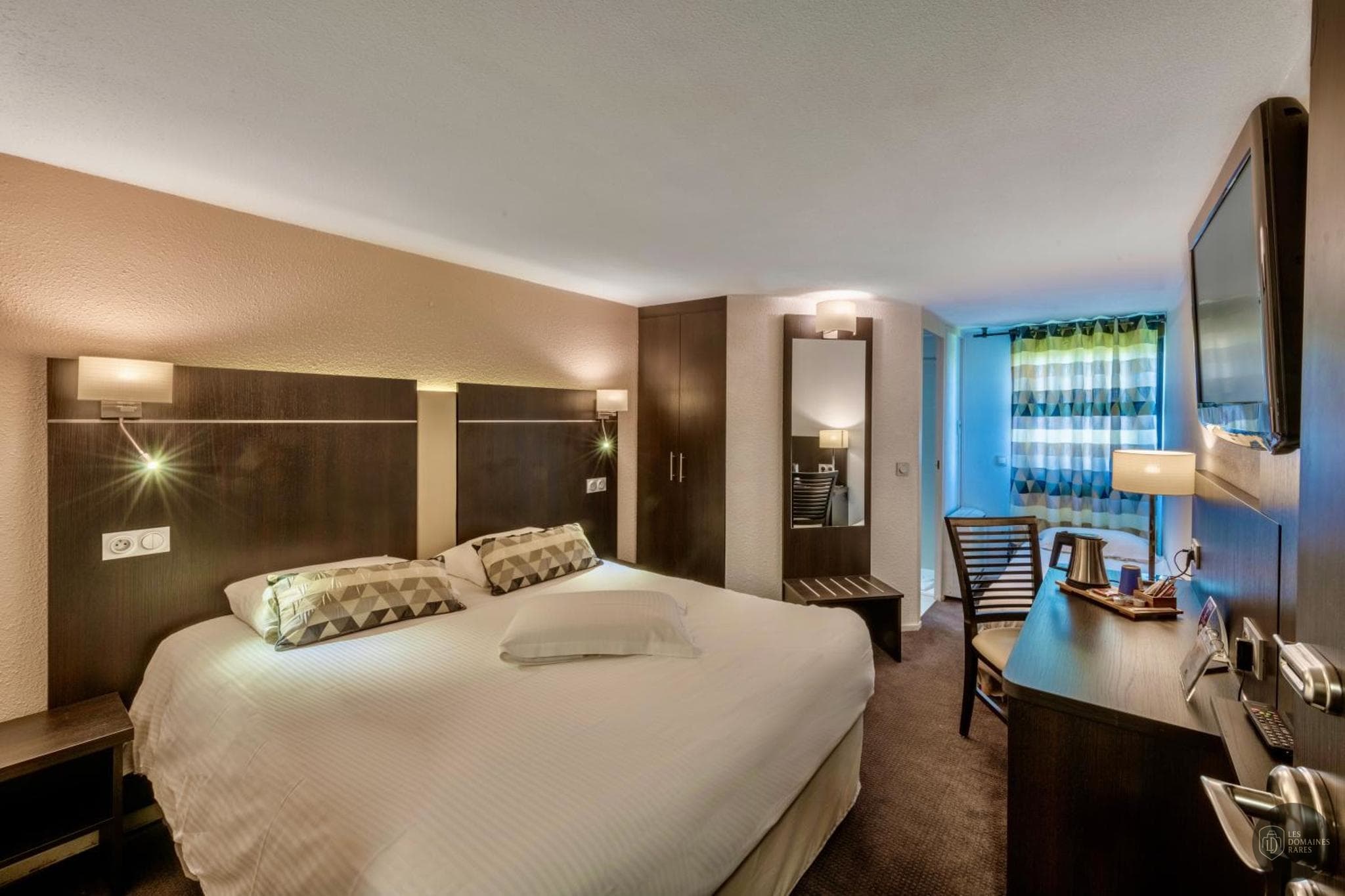 Chambre de l'hôtel Kyriad Meaux à Meaux en Île-de-France