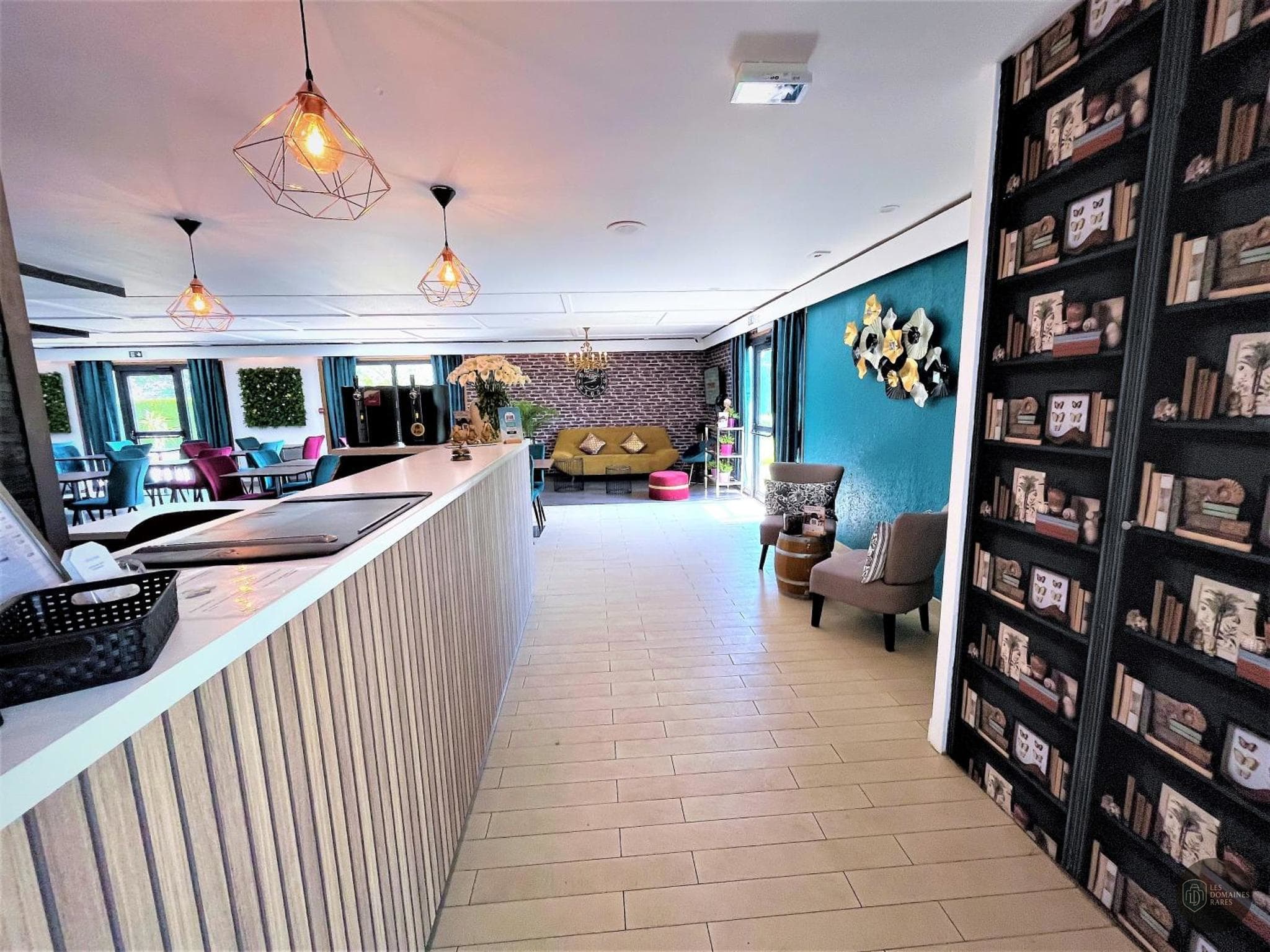 Espace intérieur de l'hôtel Kyriad Peronne à Peronne en Hauts-de-France