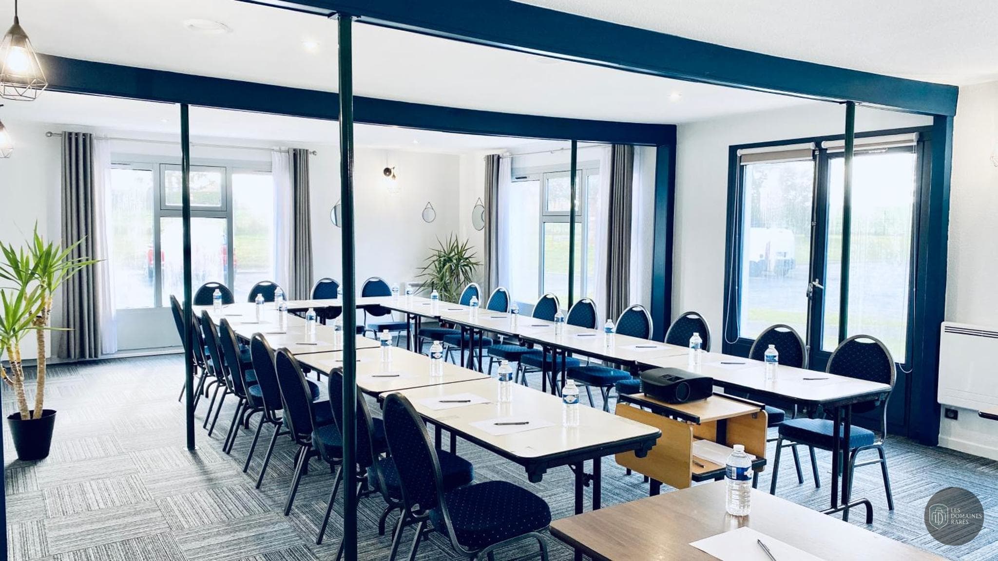 Salle de réunion 1 de l'hôtel Kyriad Peronne à Peronne en Hauts-de-France