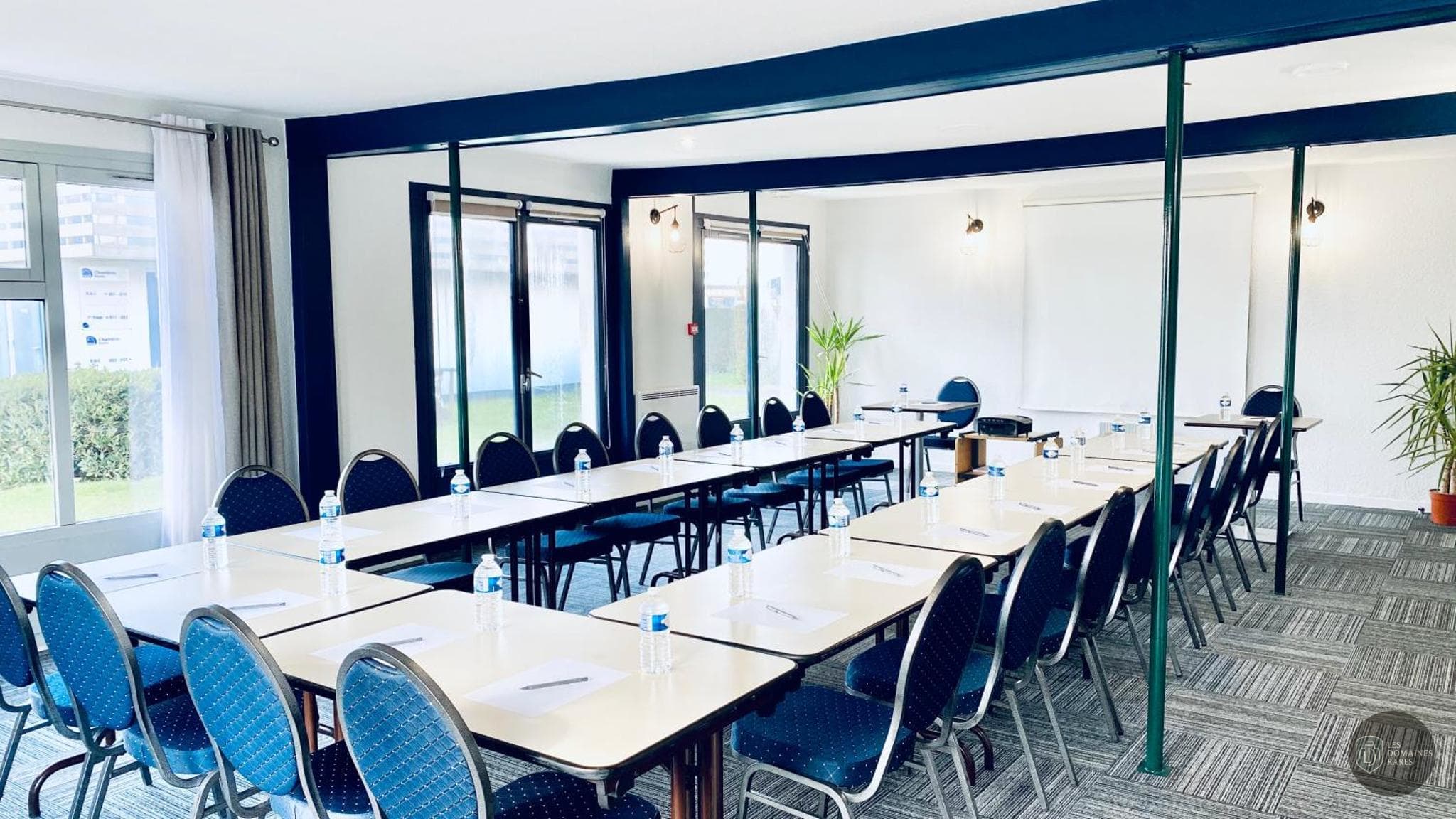 Salle de réunion 4 de l'hôtel Kyriad Peronne à Peronne en Hauts-de-France