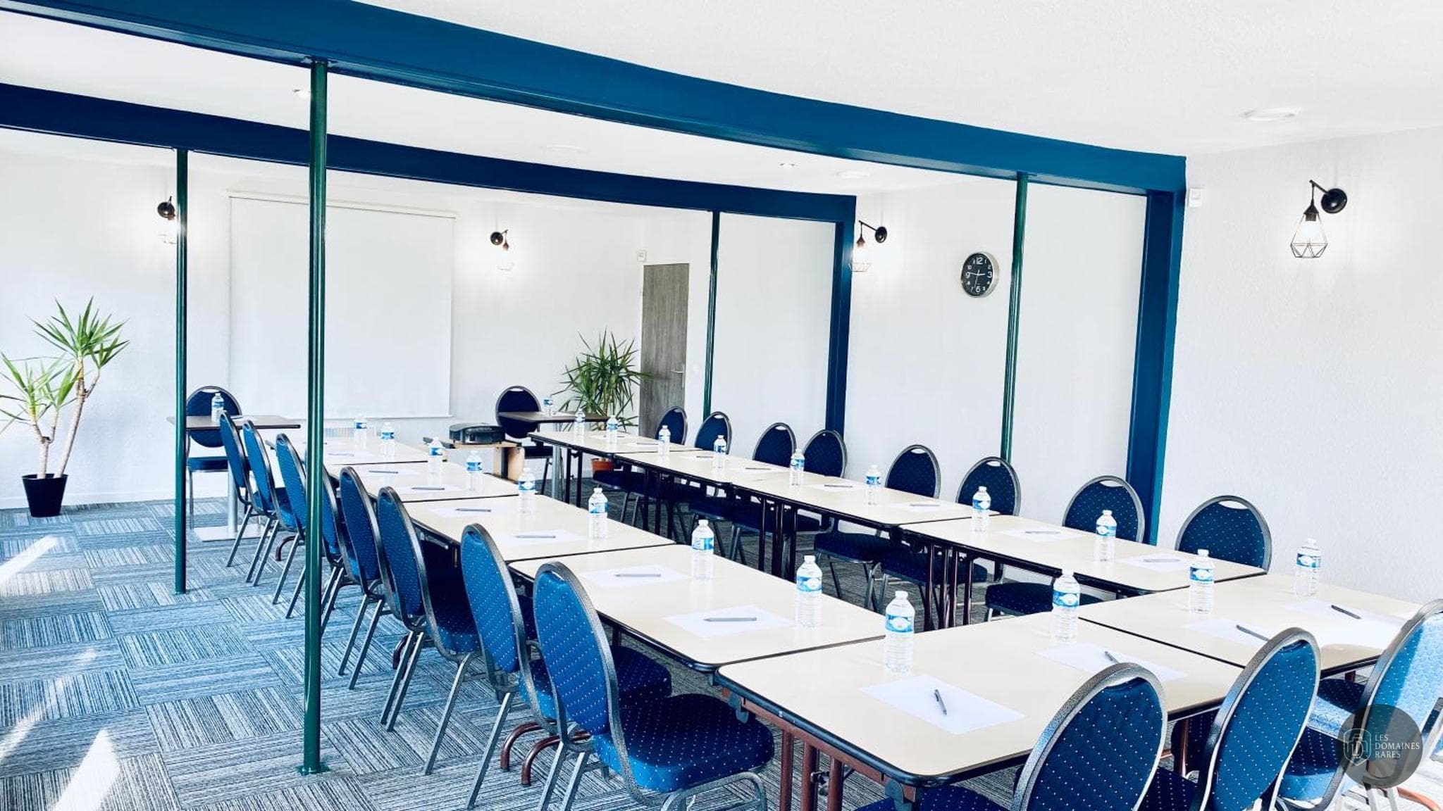 Salle de réunion 5 de l'hôtel Kyriad Peronne à Peronne en Hauts-de-France