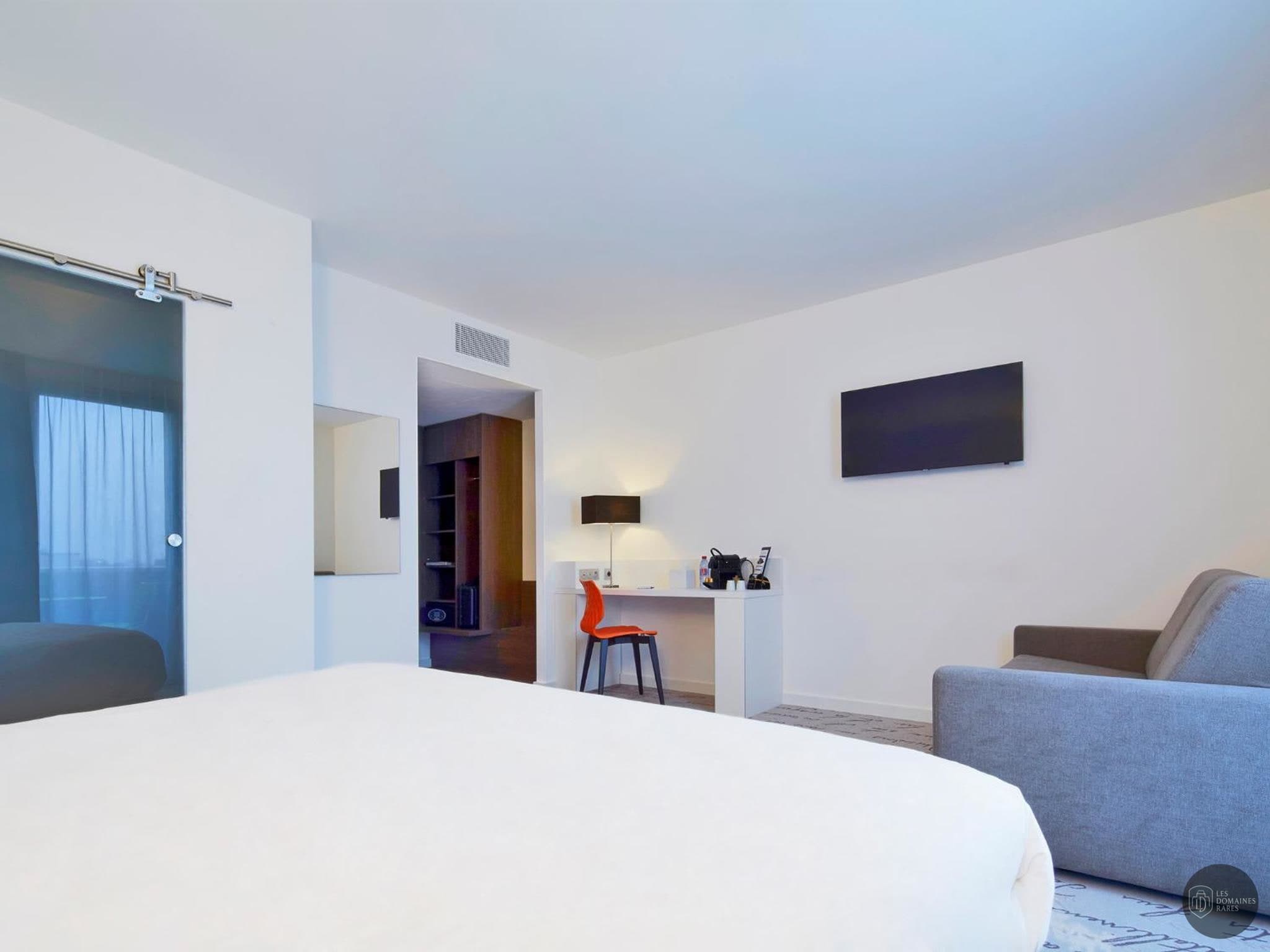 Vue extérieure de l'hôtel Kyriad Troyes Centre à Troyes en Grand Est