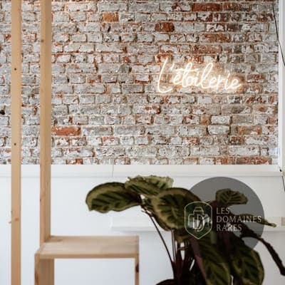 Espace intérieur du lieu L'Étoilerie en Hauts-de-France