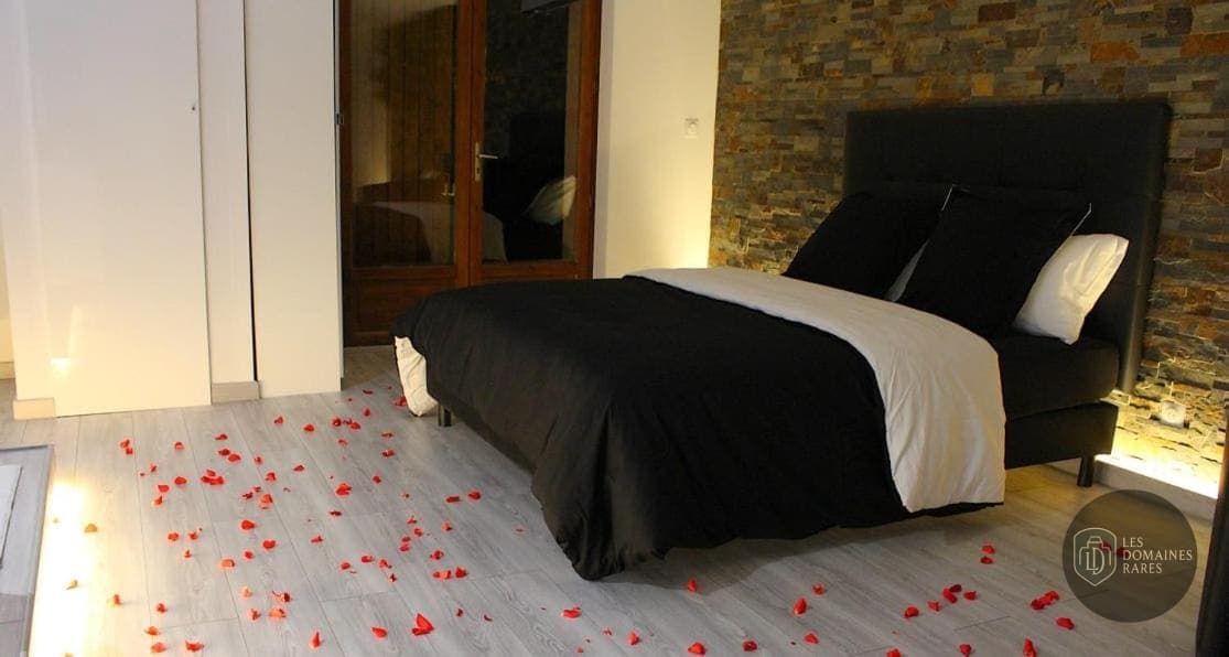 Chambre du lieu L'Alchimie à Compiègne en Centre-Val de Loire - seminaire tours