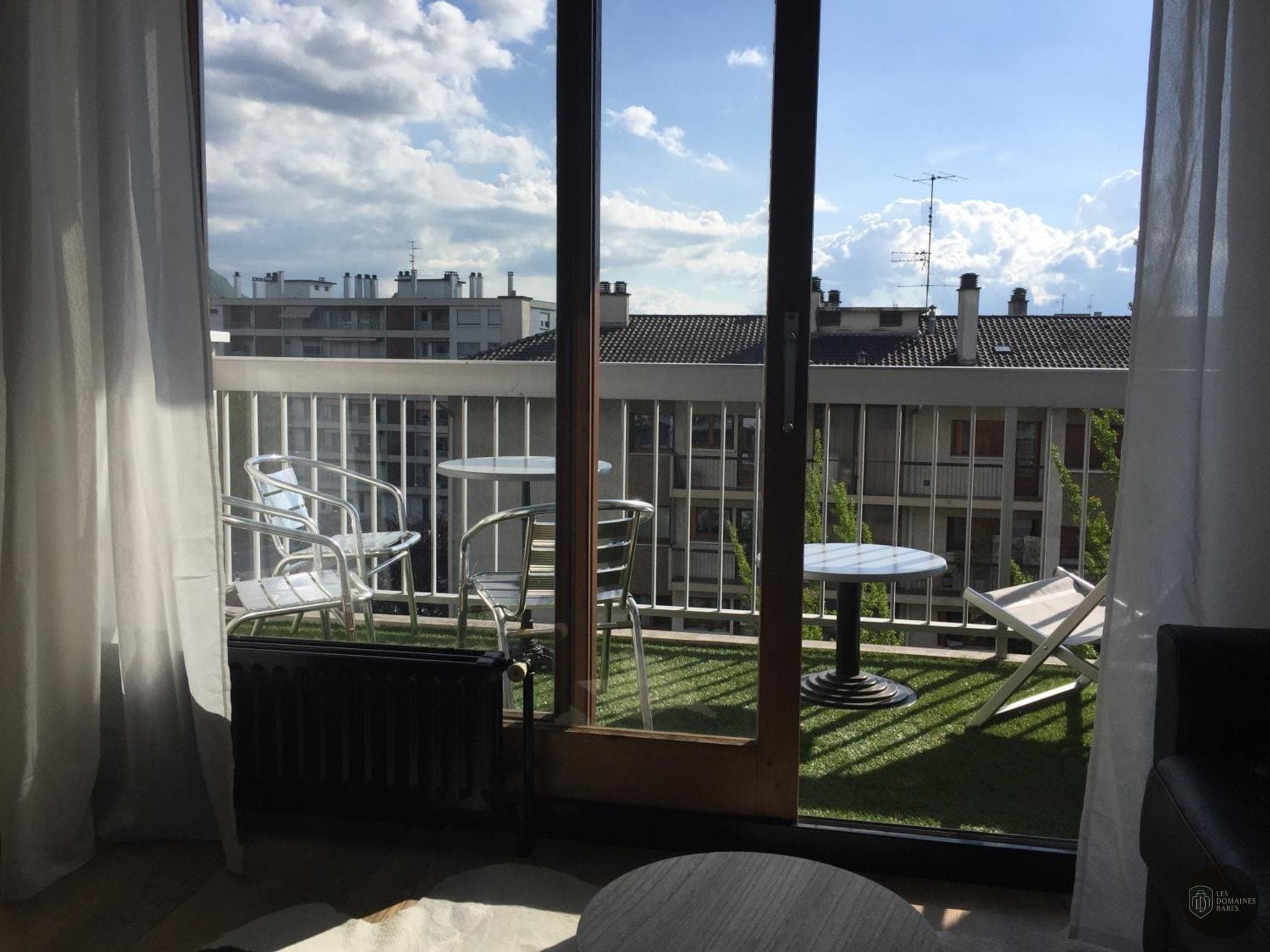 L'Amnésie Annecy — Extérieur
