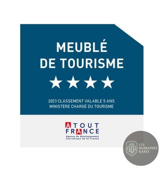 Vue extérieure de l'hôtel L'Aparté en Occitanie