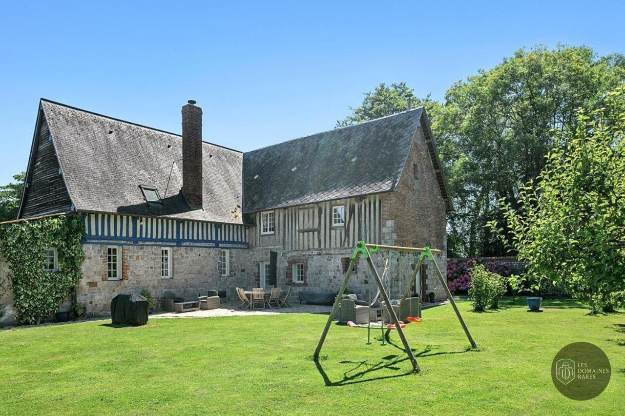 Vue extérieure du lieu L'Armandière à Bossée en Centre-Val de Loire