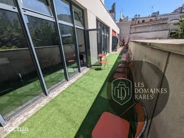 Vue extérieure de la ferme L'Atelier Reeve à Paris en Île-de-France