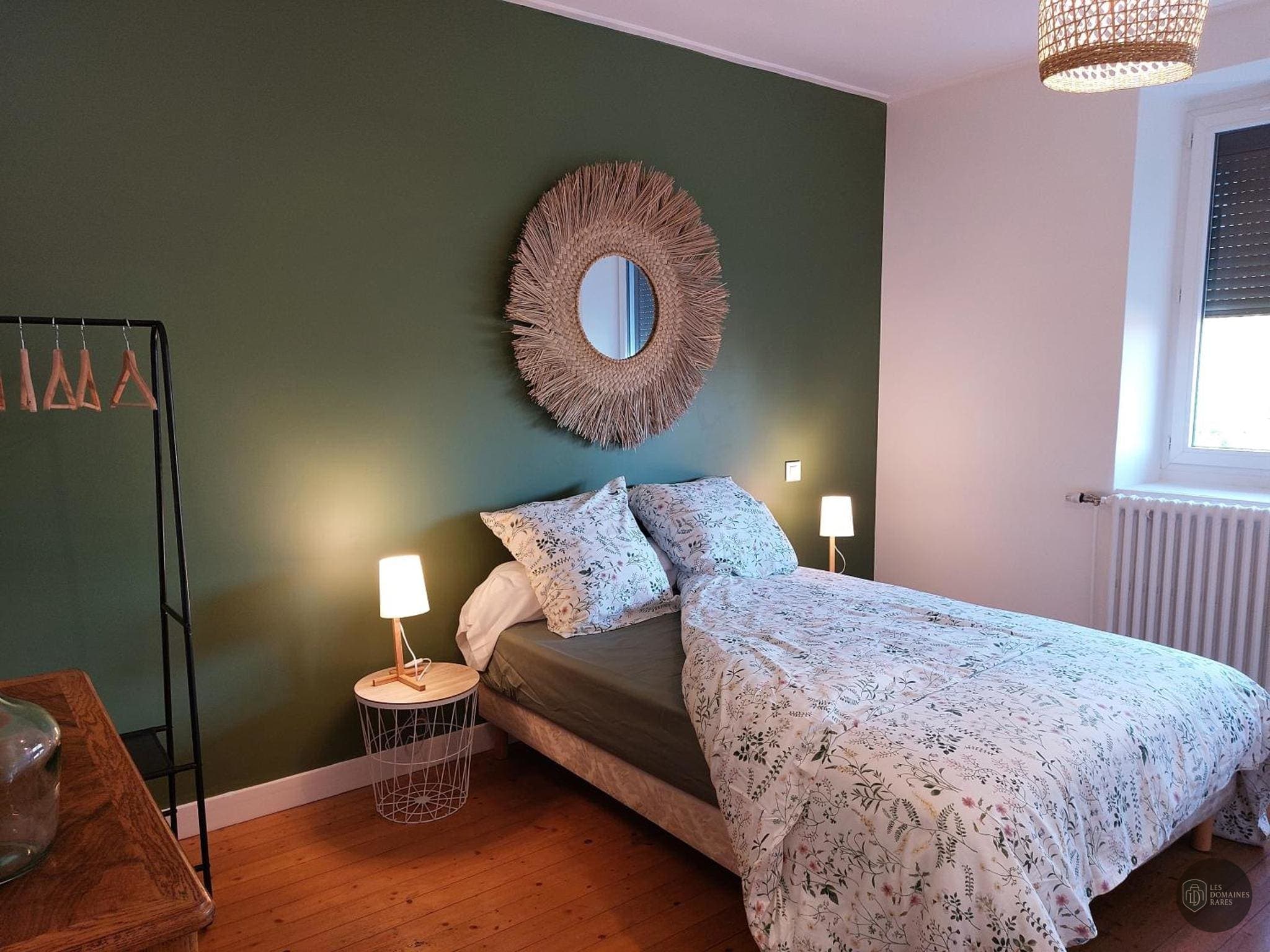 Chambre de l'hôtel L'Atelier de Donat à Malbuisson en Bourgogne-Franche-Comté