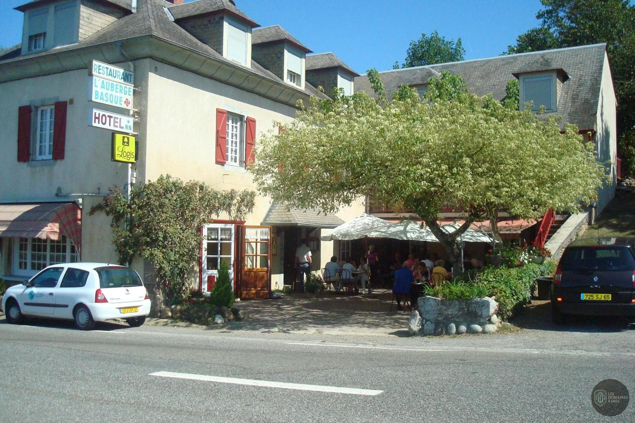 Vue extérieure de l'auberge L'Auberge Basque en Nouvelle-Aquitaine