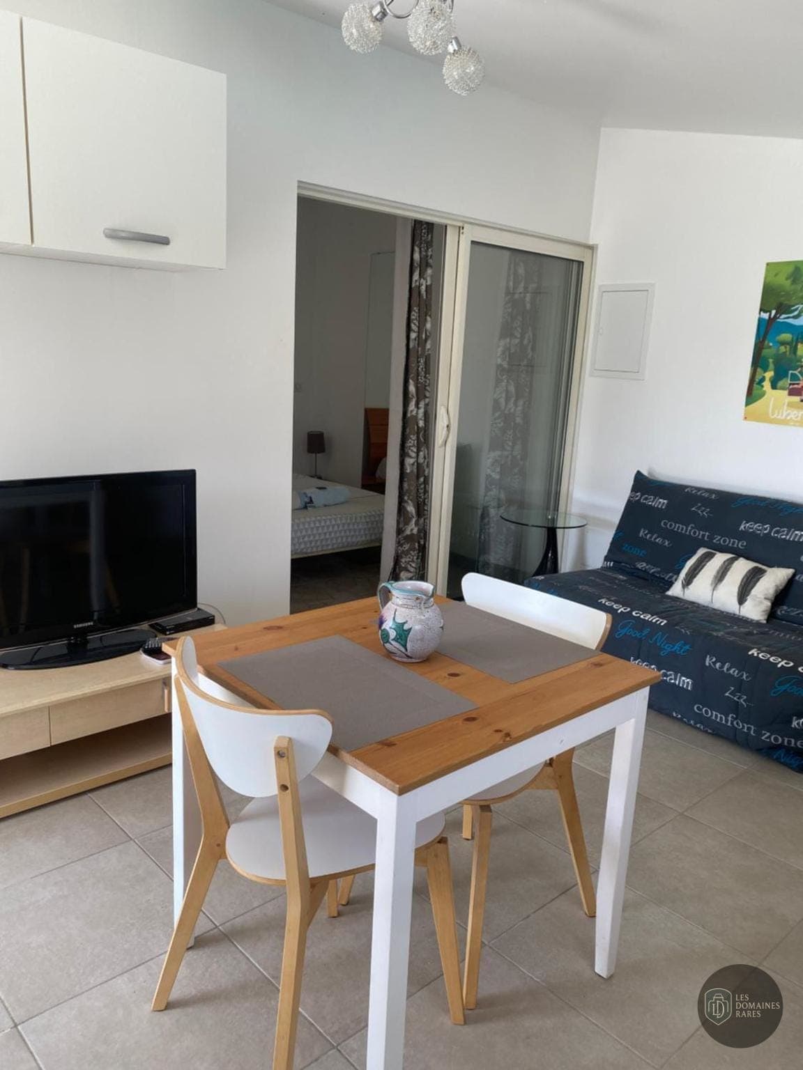 Espace intérieur de l'hôtel L'Eden à Paris en Île-de-France