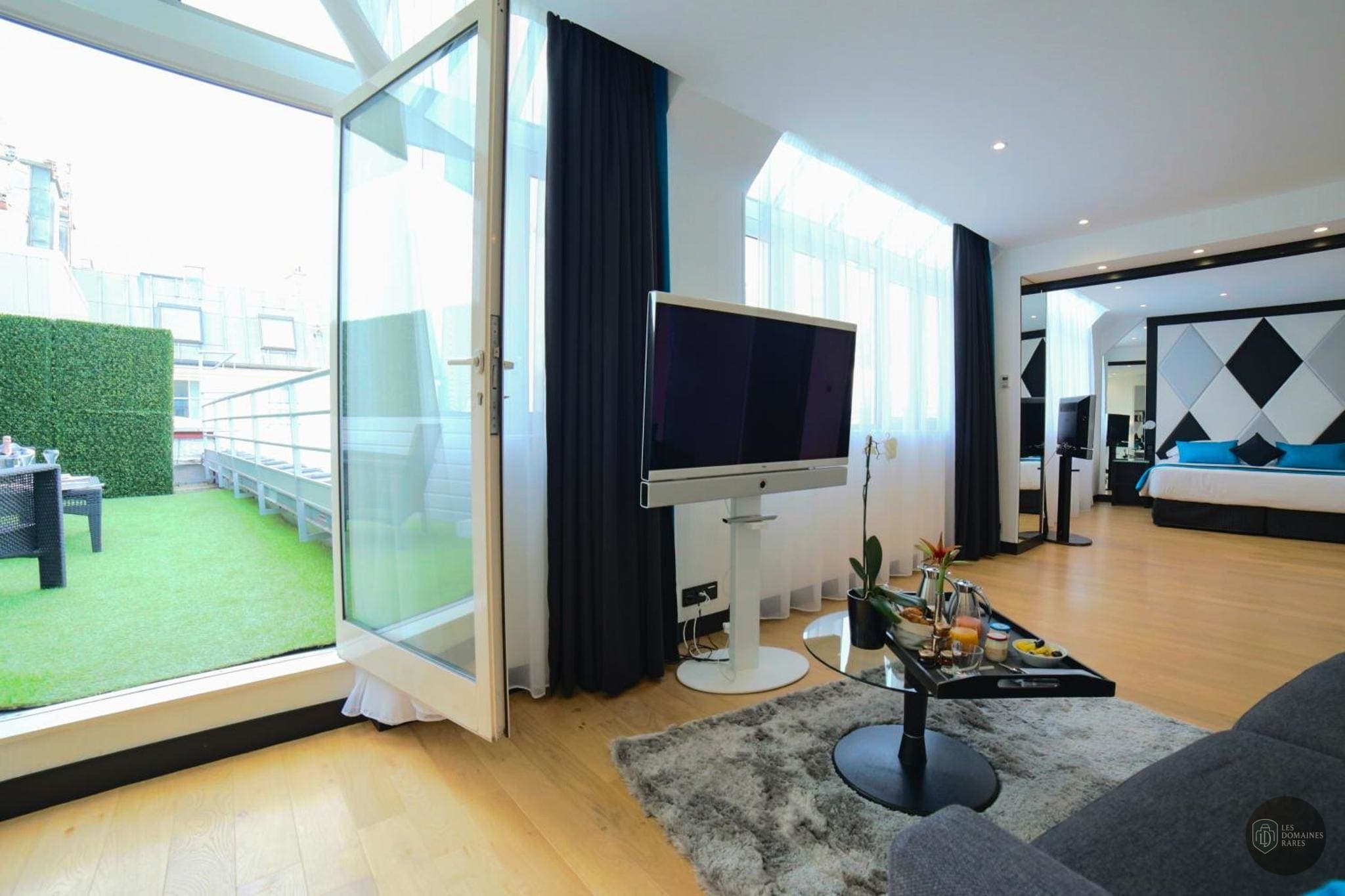 Espace intérieur de l'hôtel L'Empire Paris à Paris en Île-de-France
