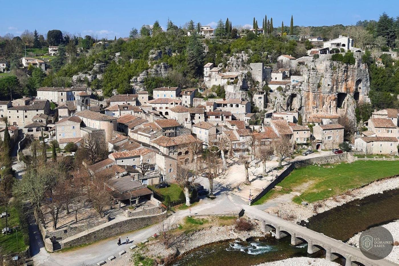 Vue extérieure du lieu L'Envol des Anges à Brienne en Bourgogne-Franche-Comté
