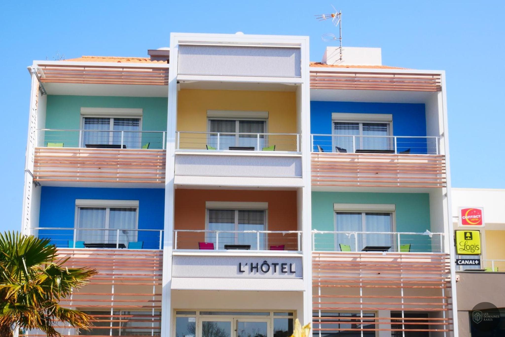 Vue extérieure de l'hôtel L'Espadon en Pays de la Loire