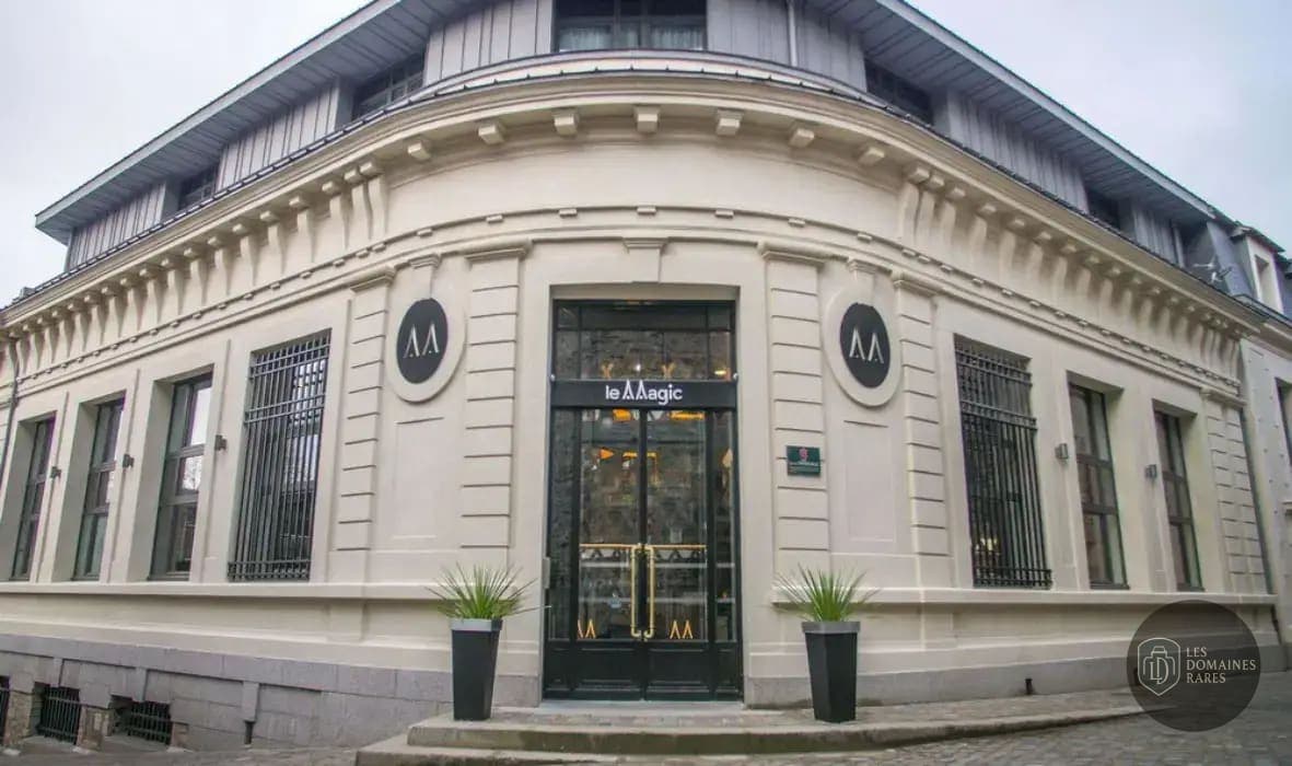 Façade de l'établissement 'Le Magic'