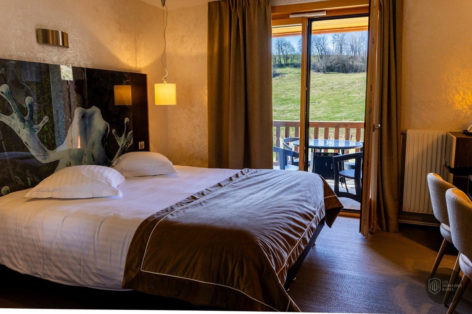 Chambre de l'hôtel L'Etang du Moulin à Bonnétage en Bourgogne-Franche-Comté