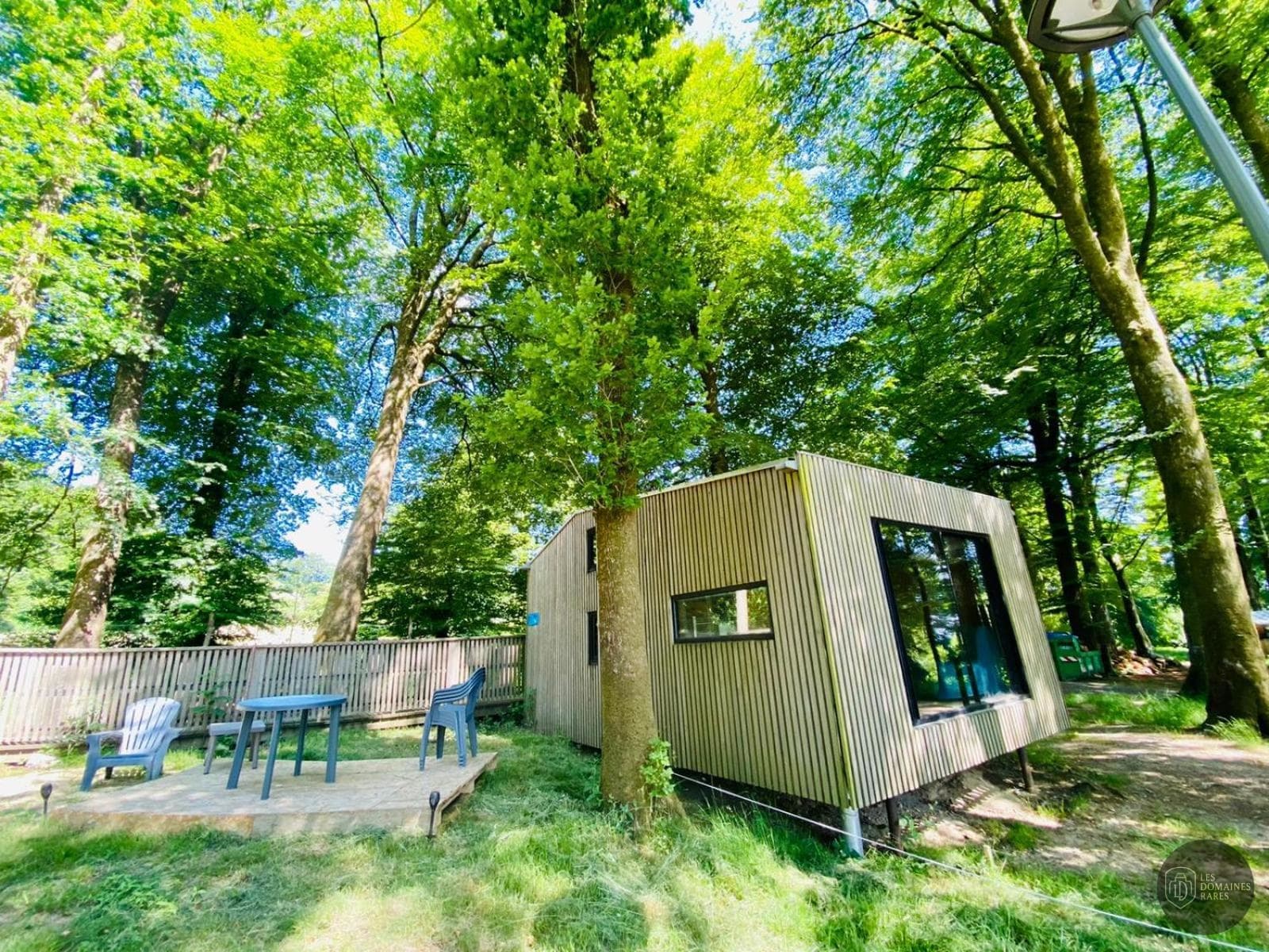 Vue extérieure du domaine L'Etape en Forêt en Normandie