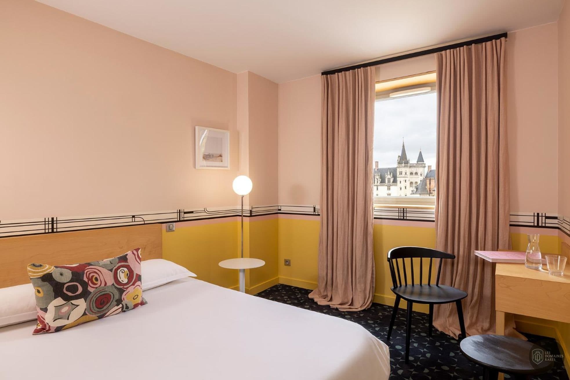 Vue extérieure de l'hôtel L'Hôtel Nantes en Pays de la Loire