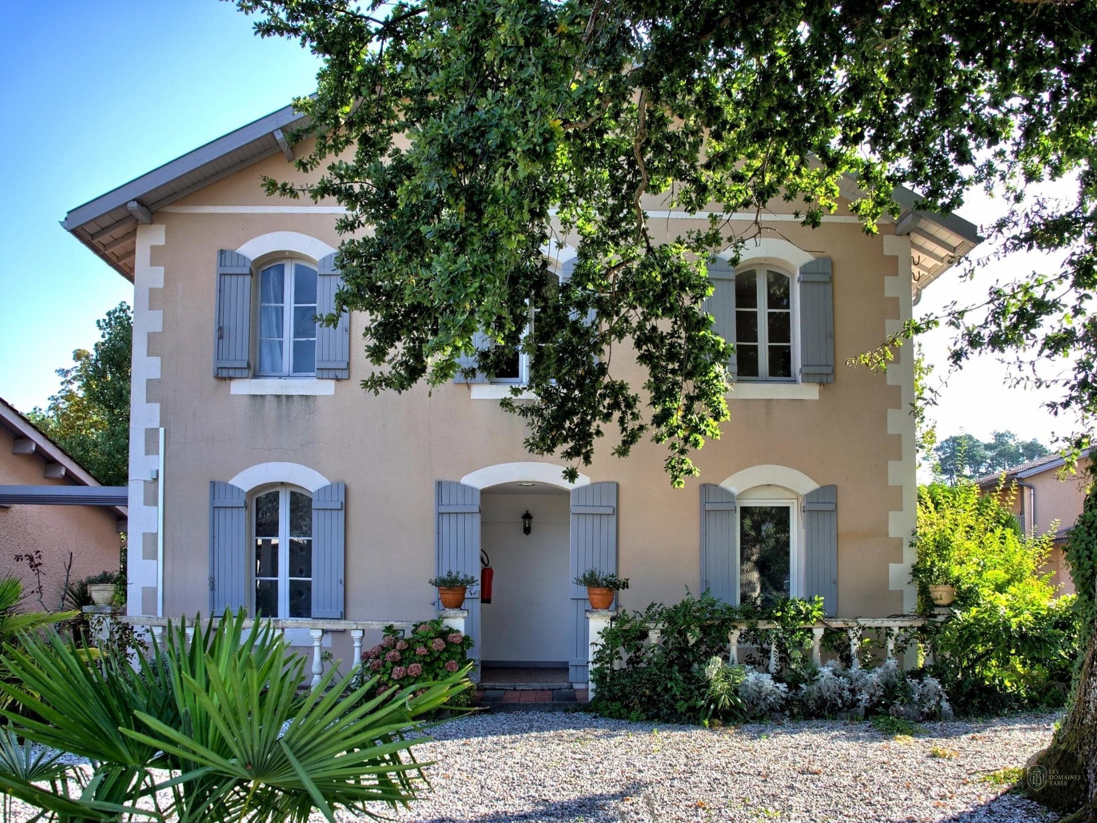 Vue extérieure de l'hôtel L'Océana en Nouvelle-Aquitaine