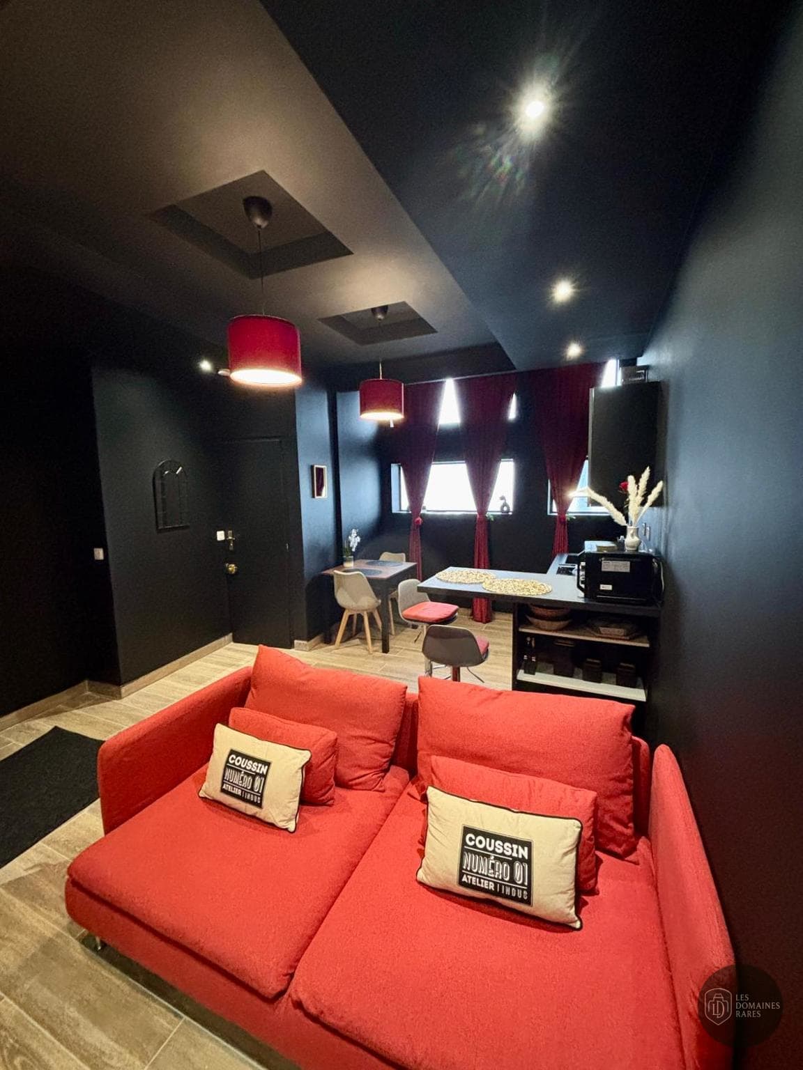 Espace intérieur de l'hôtel L'Officine en Auvergne-Rhône-Alpes