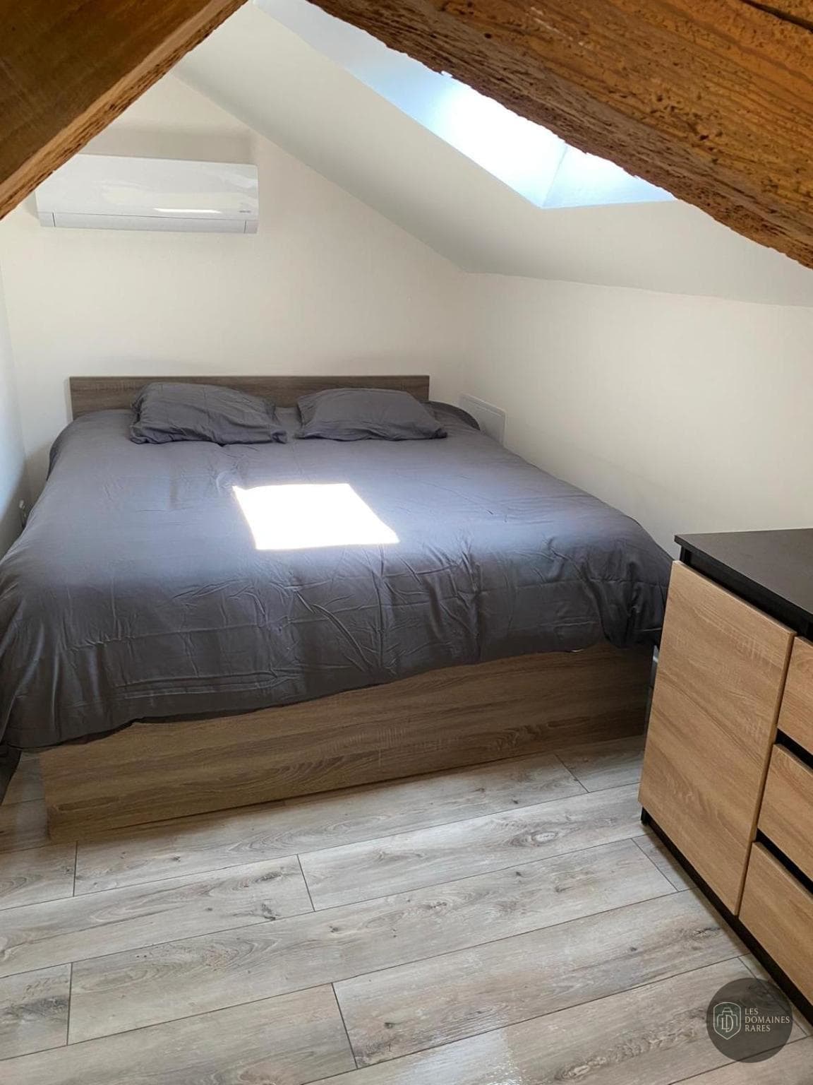 Chambre de la ferme L'Orangerie de Labege en Occitanie - séminaire 31670 labège