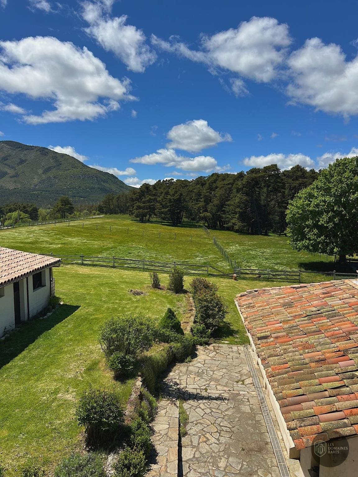 La Bastide d'Astres — Extérieur
