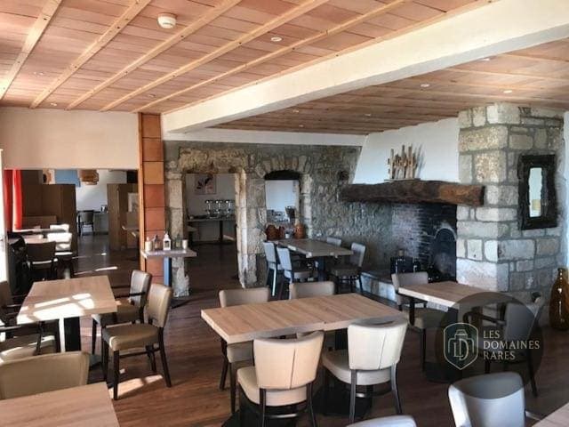 Restaurant de l'hôtel La Bastide de Sanilhac à Sanilhac en Auvergne-Rhône-Alpes - séminaire ardèche