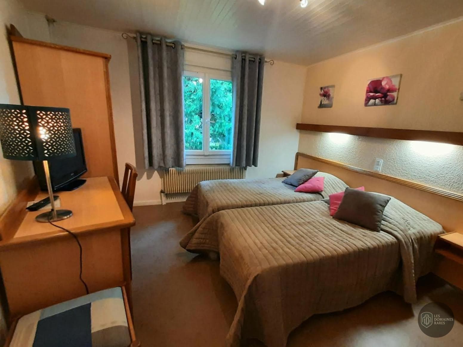 Chambre de l'auberge La Bonne Auberge à Nouzerines en Nouvelle-Aquitaine