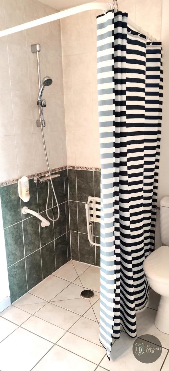Salle de bain de l'hôtel La Bosselle en Pays de la Loire